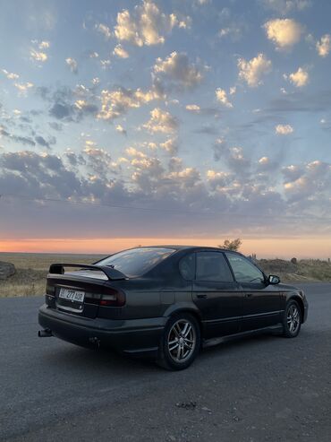 женские машины не дорогои: Subaru Legacy: 2002 г., 2 л, Автомат, Бензин, Седан