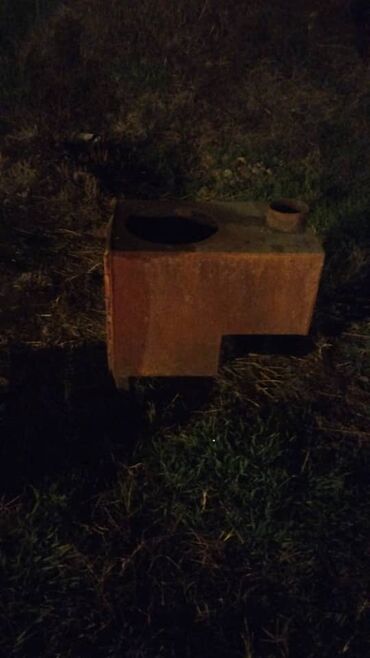 железная печь для дома: Металлическая печь-буржуйка с варочной поверхностью Описание: -