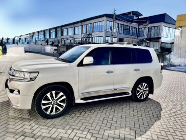 митсубиси лансер: Toyota Land Cruiser: 2016 г., 4.6 л, Автоматические, Бензин, Внедорожник