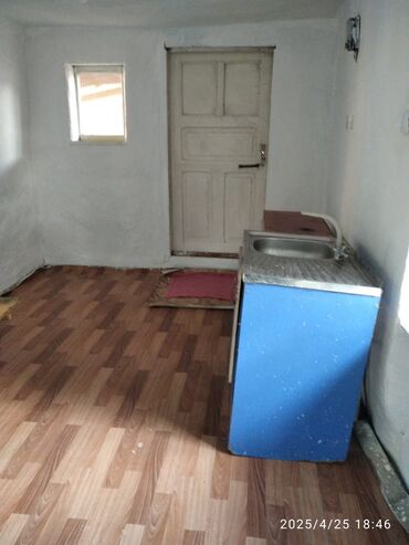 аренда учебный центр: 40 м², 2 комнаты, Парковка, Забор, огорожен