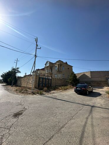 Bağ evlərinin satışı: Badamdar qəsəbəsi, 3-cü massivdə 3,8 sotun içində 6 otaqlı, 277kvm — 3