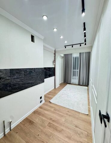сдается 2 комнатная квартира город ош: 1 бөлмө, 32 кв. м, Элитка, 2 кабат, Евроремонт