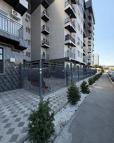 граж: 🏢 Продаётся коммерческое помещение 130 м² (ПСО) на 1-м этаже ЖК — 2