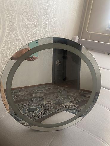 Комоддор: Продаю Комод с выдвижными ящиками, кровать, палас и зеркало (3*5) б/у — 3