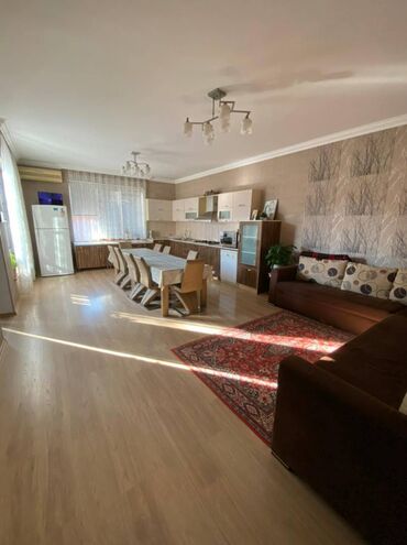 Həyət evləri və villaların satışı: 9 otaq, 300 kv. m — 2