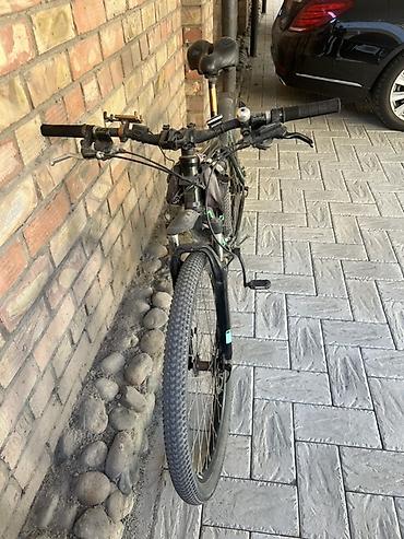 single speed: Горный велосипед Forward (надпись на раме) на 29" колесах с — 2