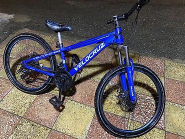 velosipedlə: Velo yaxşı vəzyyətdədi 1-2 problemi var karopkada atma gecişme yoxdu — 2