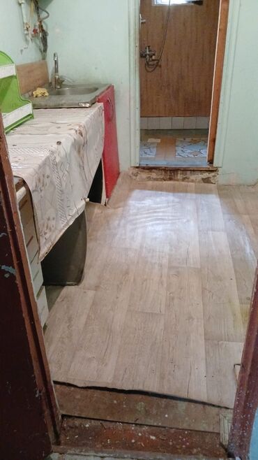 сабунчу: Sabunçu qəs. 1 otaqlı, 45 kv. m, Kredit yoxdur, Təmirsiz