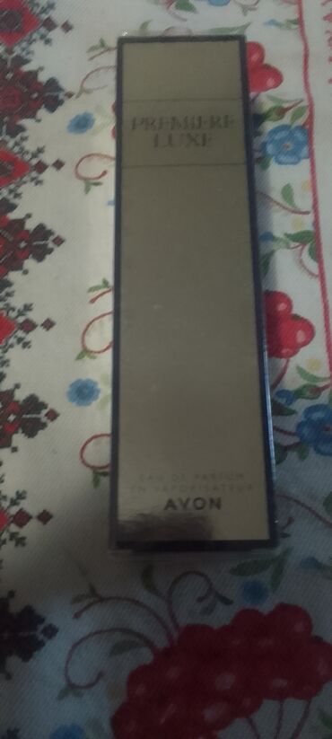 prsluci sa dva lica: Women's perfume, Avon, Original