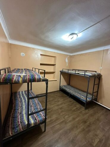 временный дом: 35 м², С мебелью