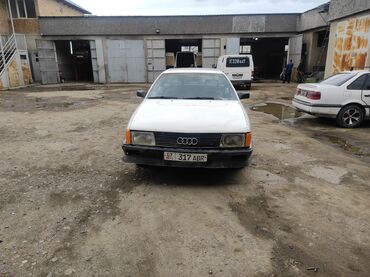 ауди а6 продаю: Audi 100: 1986 г., 2 л, Механика, Бензин, Седан
