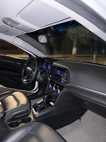 Продажа авто: Hyundai Avante: 2019 г., 1.6 л, Автомат, Бензин, Седан — 6