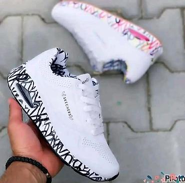 Patike: Skechers 
Brojevi: 36-46 — 3