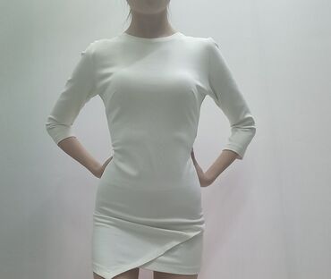платье белые: Вечернее платье, Классическое, Средняя модель, С рукавами, XS (EU 34), S (EU 36), M (EU 38)