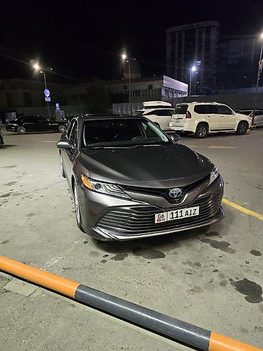 Toyota: Toyota Camry: 2017 г., Гибрид, Седан — 1
