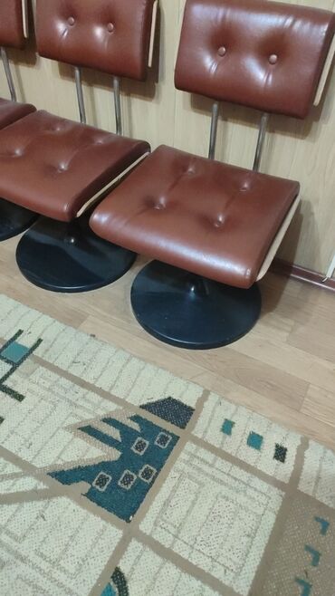 Продажа комнат: 30 м², С мебелью — 9