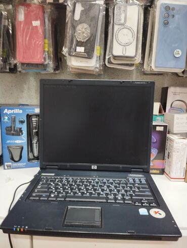 HP: HP Compaq nc6110 noutbuk - Ekran: 15.0" mat LCD - Prosessor: Intel — 3