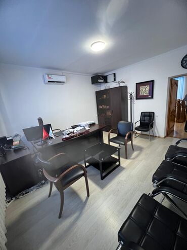 Долгосрочная аренда домов: 250 м², 5 комнат, Забор, огорожен, Парковка, Амбарная — 6