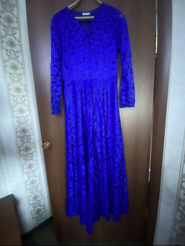 турецкое платье: Вечернее платье, Длинная модель, С рукавами, Стразы, 5XL (EU 50)