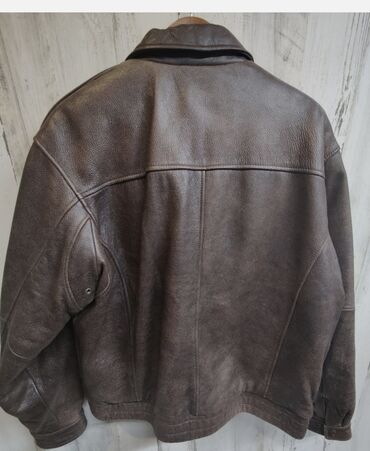 Kurtkalar: Deri kurtka amerikadan alinib pliot kurtkasi modelidir L razmer baha — 7