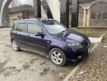 bmw 2003: Mazda Demio: 2003 г., 1.5 л, Автомат, Бензин