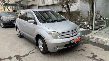 ист 2002: Toyota ist: 2002 г., 1.3 л, Автомат, Бензин, Хэтчбэк