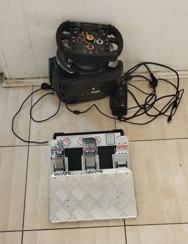 play station2: Playstation ucun oyun konsolu. Qiymeti 450 manat konsolu qurrasdirmaq