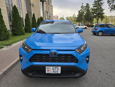 таёта раф 4: Toyota RAV4: 2019 г., 2.5 л, Вариатор, Гибрид, Кроссовер