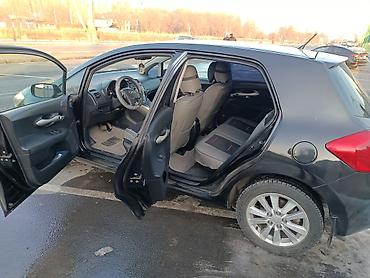 Toyota: Toyota Auris: 2008 г., 1.6 л, Автомат, Бензин, Хэтчбэк — 4