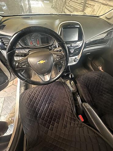 Продажа авто: Chevrolet Spark: 2016 г., 0.9 л, Автомат, Бензин, Хэтчбэк — 4