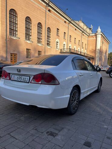 карасаев: Honda Civic: 2007 г., 1.8 л, Автомат, Бензин, Седан