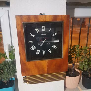 auriol zidni sat: Upotrebljenо