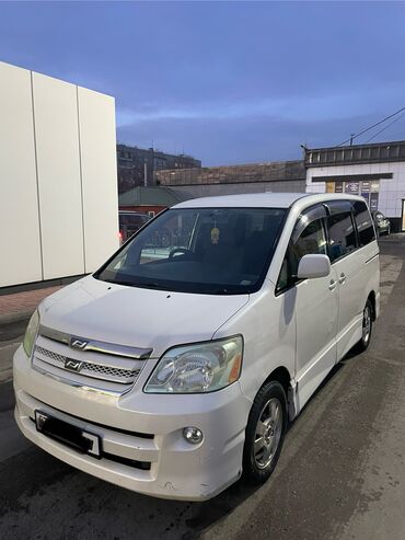 я ищу тайота виш минивен или ипсум: Toyota Noah: 2004 г., 2 л, Автомат, Бензин, Минивэн