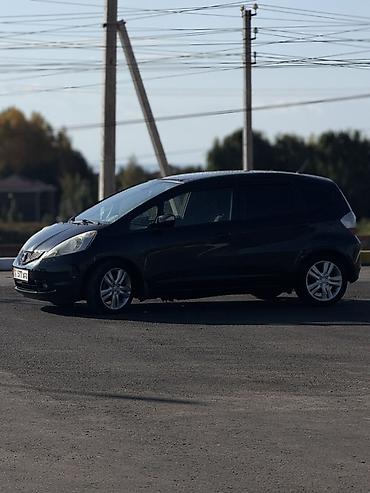 land rover 2008 год: Honda Jazz: 2009 г., 1.5 л, Механика, Бензин, Хэтчбэк — 6