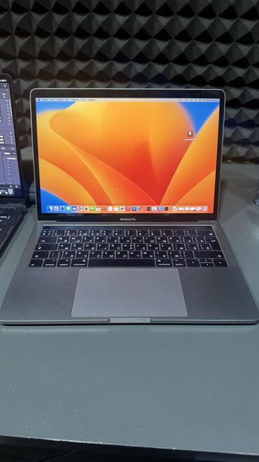 Ноутбуки: Ноутбук, Apple, 8 ГБ ОЗУ, Intel Core i5, 13.1 ", Б/у, Для работы, учебы, память SSD