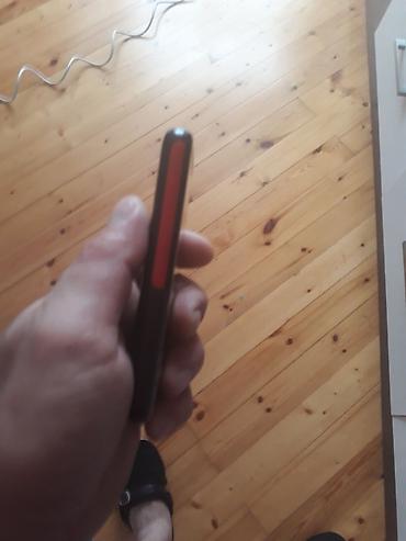 Digər mobil telefonlar: Model: nokia (düyməli telefon) Xüsusiyyətlər: - Korpus: kompak, qara — 4