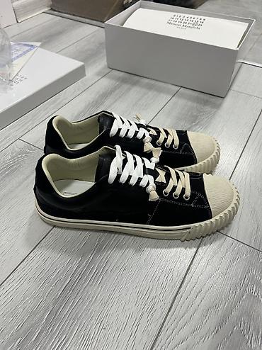 Мужские кроссовки, 43, MM6 Maison Margiela, Новый, цвет - Черный, Самовывоз