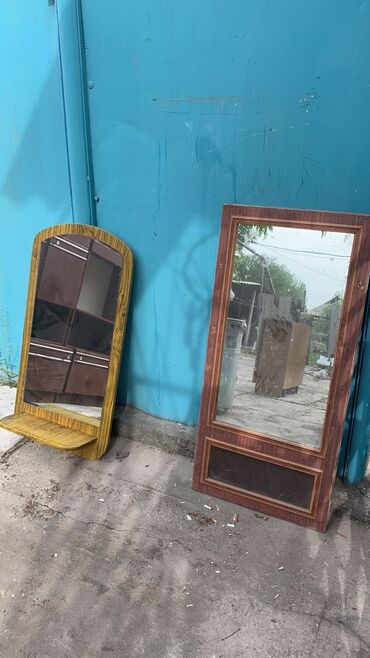 шкаф зеркала: Продаются подвесные зеркала