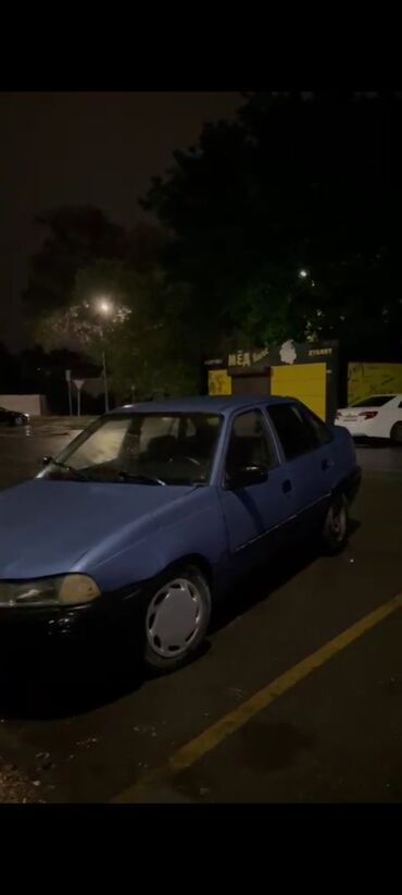 вкуп некся: Daewoo Nexia: 2007 г., 1.6 л, Механика, Бензин, Седан