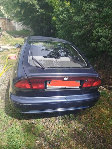 Toyota: Toyota Corolla: 1995 г., 1.4 л, Механика, Бензин, Хэтчбэк