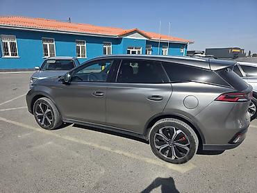 spark 7: BYD Tang: 2022 г., Электромобиль, Кроссовер — 1