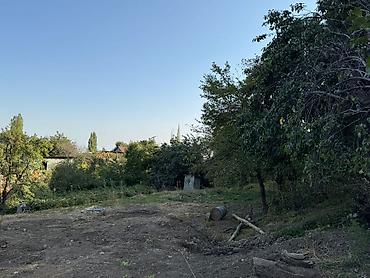 бир: 7 соток, Курулуш — 4