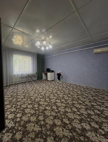 интересует: 🏡 Продается просторный жилой дом в жилмассиве Ак-Орго! 📍 Адрес: ж/м — 7