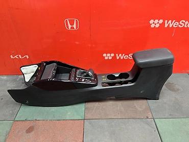 кия сторник: Консоль центральная Kia Stonic YB D4FB 2018 (б/у) — — — — — — 2