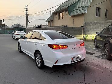 300 000: Hyundai Sonata: 2017 г., 2 л, Газ — 4