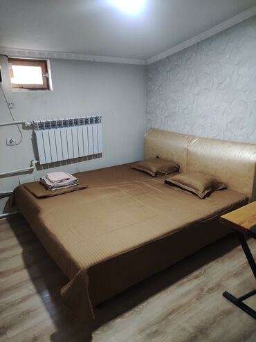 Посуточная аренда комнат: 200 м² — 22