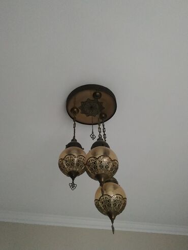 listur: Çılçıraq, 3 lampa, Metal