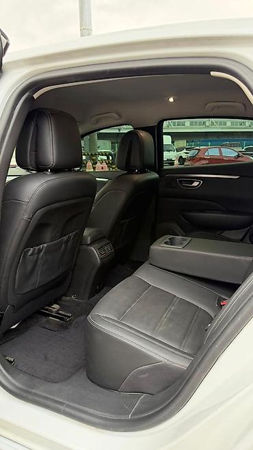 Renault Samsung: Renault Samsung SM6: 2022 г., 2 л, Автомат, Газ, Седан — 6