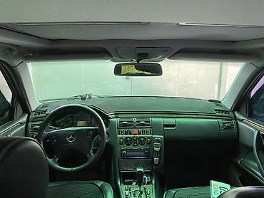 x class: Mercedes-Benz E-Class: 2001 г., 3.2 л, Автомат, Бензин, Седан — 7