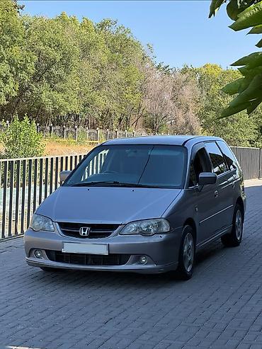 honda inside: Honda Odyssey: 2003 г., 2.3 л, Автомат, Бензин, Минивэн — 6